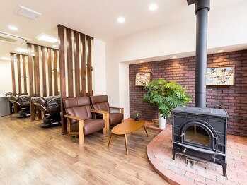 ビリーズ ヘアー(BIRI'S HAIR)の写真/大型店が苦手な方にもオススメ◎プライベート空間で周りを気にせず、ゆったりとした時間をお過ごし下さい♪