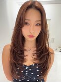 ハイライトカラーミルクティーベージュレイヤーカット