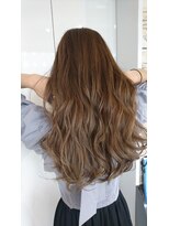 ジュリアンマーラ(Julien Mara) 王道人気!グレージュカラーXロングヘア