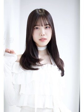 セラ バイ ユーレルム(SerA by U-REALM) 髪質改善レイヤーロング　担当　森　【横浜】
