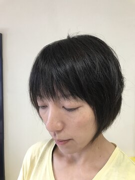 美容室 ステラ ショートグラボブ