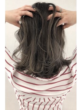 ヘアーデザイン リマ(Hair Design Lima) 『Lima』外国人風グラデーションカラーシアグレージュ　ブリーチ
