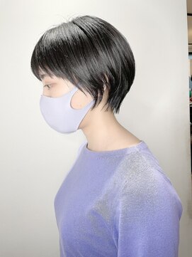 アクト(ACT) 黒髮/ひし形大人ショート