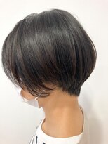 ヘッズ 本八幡店(HEADS)&nbsp;丸みショート　ショートボブ　HEADS 市川　学割　イルミナ