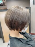 ショートボブ