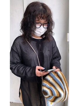 イエス(YES) 黒髪×ニュアンスパーマ