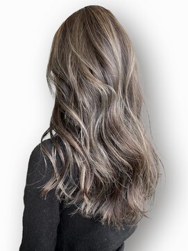 ヘアーメイク クーラ 行橋店(Hair make CURA) 20代30代ハイライトバレイヤージュ透明感外国人風カラー