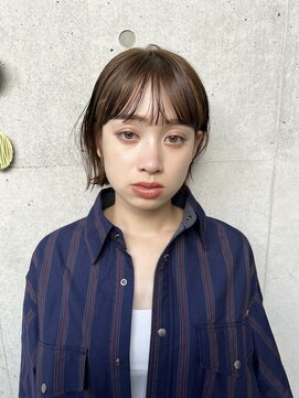 ヒュージ 三軒茶屋(huge) オリーブカラー×ミニボブ__ニュアンスカラー透明感Aラインボブ