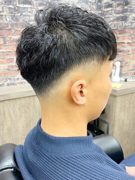 ヘアーコレクション グロース(HAIR COLLECTION Growth) 20代30代40代メンズショートフェザーマッシュツーブロック