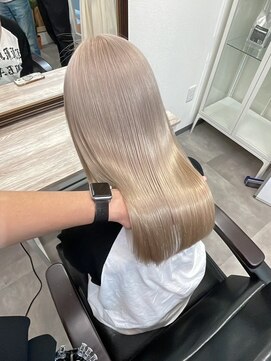 ロイス 神宮前(ROIS) 透明感ベージュカラー/ダブルカラー/ケアブリーチ[表参道駅]