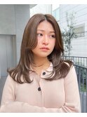 ワンカールレイヤー大人ミディアムロングハイライト前髪カット