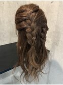 ハーフアップアレンジ