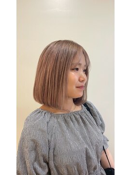 パーミル ヘア クマモト(permille ‰ hair Kumamoto) ミルクティー×内巻きボブ