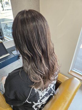 コアークリップ 緑町店(CORE CLIP) ナチュラルバーレーヤージュ×ハイライトカラー