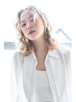 ベベ ヘアースペース(BeBe hairs space)&nbsp;ウルフミディアムレイヤー