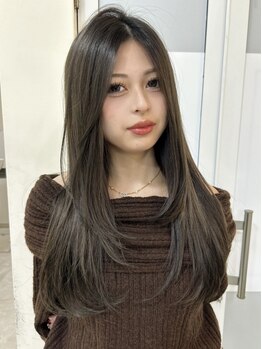 カリーナ(CARINA)の写真/【心斎橋駅徒歩5分/アメ村】印象が決まる顔周りこそカット技術が必須★垢抜け×似合わせデザインをご提案！