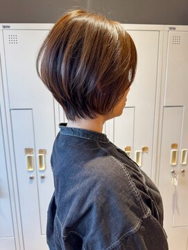 アンドファインヘアービューティー(AND FINE hair beauty) くびれショート