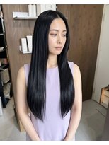 零秒女髪 千里丘店 黒艶しっとり美髪ストレートロングスタイル髪質改善艶髪艶感