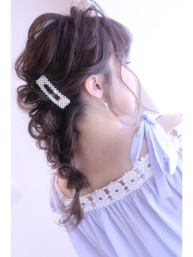 ヘアデザイン ディクト(hair design D.c.t) [D.c.t]平田ヒデカズ 結婚式編み込み三つ編み