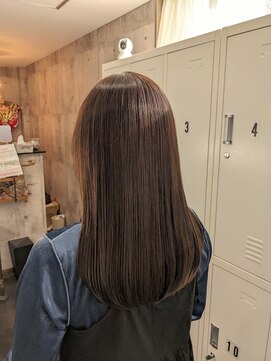 トゥーミー(to mee) マロンベージュ♪【新田】