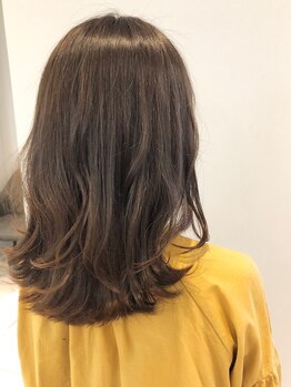 ルクス ヘア パートナー(Luxe HAIR PARTNER)の写真/【深江駅スグ】トレンドを取り入れた抜け感あるスタイルが大人気◆カット+TRカラー+スタイリング￥8500