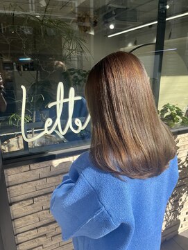 レターズ(Letters) Olive beige color