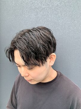 メンズフィール 南森町(MENS FEEL) スーツ短髪ツーブロック束感モテる黒髪ツイストスパイラル流行