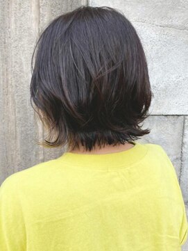 イチゴイチ(151e) 【151e_戸塚】*インナーカラー+イエロー×チャコール*