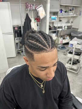 チルチェア 中野店(CHILL CHAIR) スキンフェード×コーンロウ