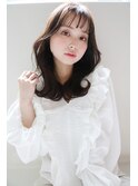 大人かわいいセミロング