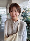 顔にフィットするコンパクトショート