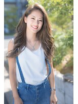 レヴェリー(REVERIE)&nbsp;綺麗系お姉さん風は男子にも女子にも憧れの的