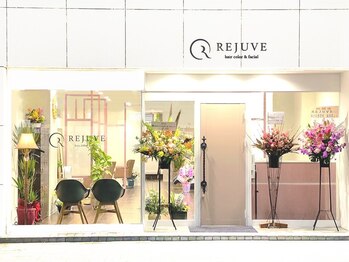 リジューヴ(REJUVE)の写真/【リーズナブルに短時間で仕上げます＊】グレイカラーに特化した大人女性のためのヘアカラー専門店♪