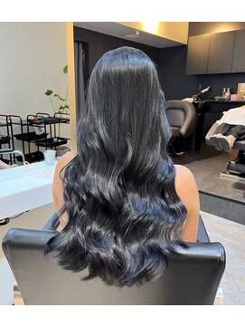 ブレンド 渋谷(BLend) 縮毛矯正.レイヤーカット.ブルーブラック.髪質改善. ヘアカラー