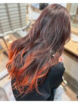 ラウラアンドロー(LAURA&RO) ロンググラデーションテールケアブリーチオレンジベージュカラー