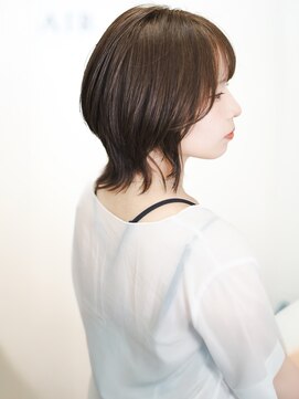 ムクヘアー(muk hair) レイヤーウルフショート×セピアブラウン