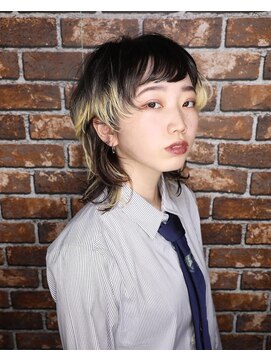 ガルテ(GARTE) ウルフカット/セクションカラー/インナーカラー/ブリーチ