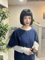 暗髪ボブ　ショートバング