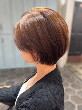 エレン(E L E N) 大人スタイル/ショートボブ/ショート/ボブ/30405060代から人気