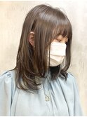 ショートボブレイヤーミディアム切りっぱなしボブレイヤー調布