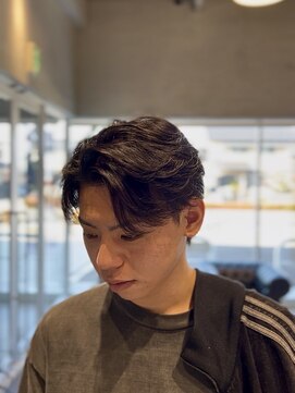 サンカリ 新居浜駅前店(SANKARI) フェザーショート