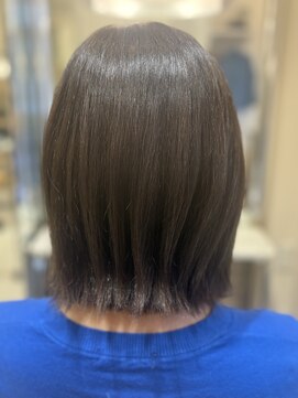 トウロウ 川口店(TOU/ROU) 大人ショート 白髪ぼかし 白髪染め ハイライト30代40 代