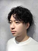 【初めてのパーマ・ビジネスにも◎】自然な色気のニュアンスパーマ