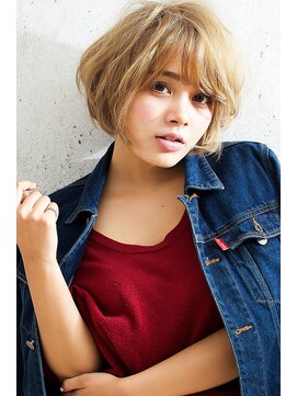 エイミーバイアフロートザガーデン 浦和店(amie by afloat the garden) 柔らか前下がりショートボブ×グラデーションで美シルエット