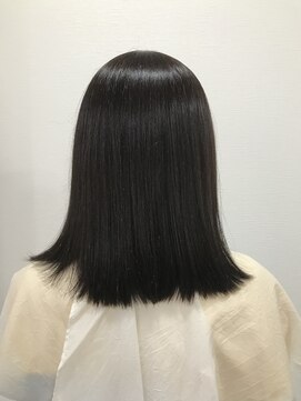 粧 カラーリング＋髪質改善トリートメント