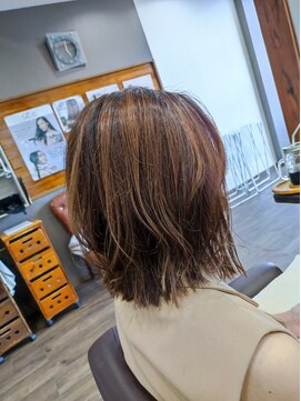 エルパライソ(Hair make Elparaiso) 外ハネミディアムレイヤーボブ