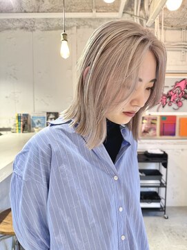 ルーム(Loom.) ホワイトブリーチ ブロンドカラー ケアブリーチ ハイトーン