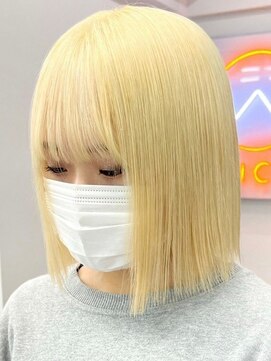 ウィコ 新宿(WICO) ホワイトブロンド[新宿駅/チョコレート/ダブルカラー]