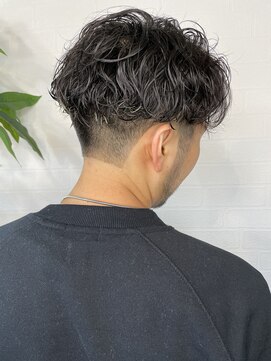 リタヘア(Re:ta Hair) ツイストスパイラルパーマ【飯田淳平】Re:ta Hair