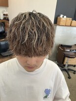 エイチ(h) ツイストスパイラルパーマ